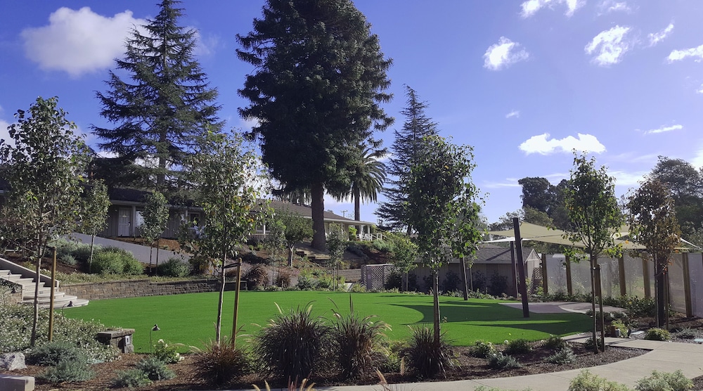 Inn At Pasatiempo 23/28