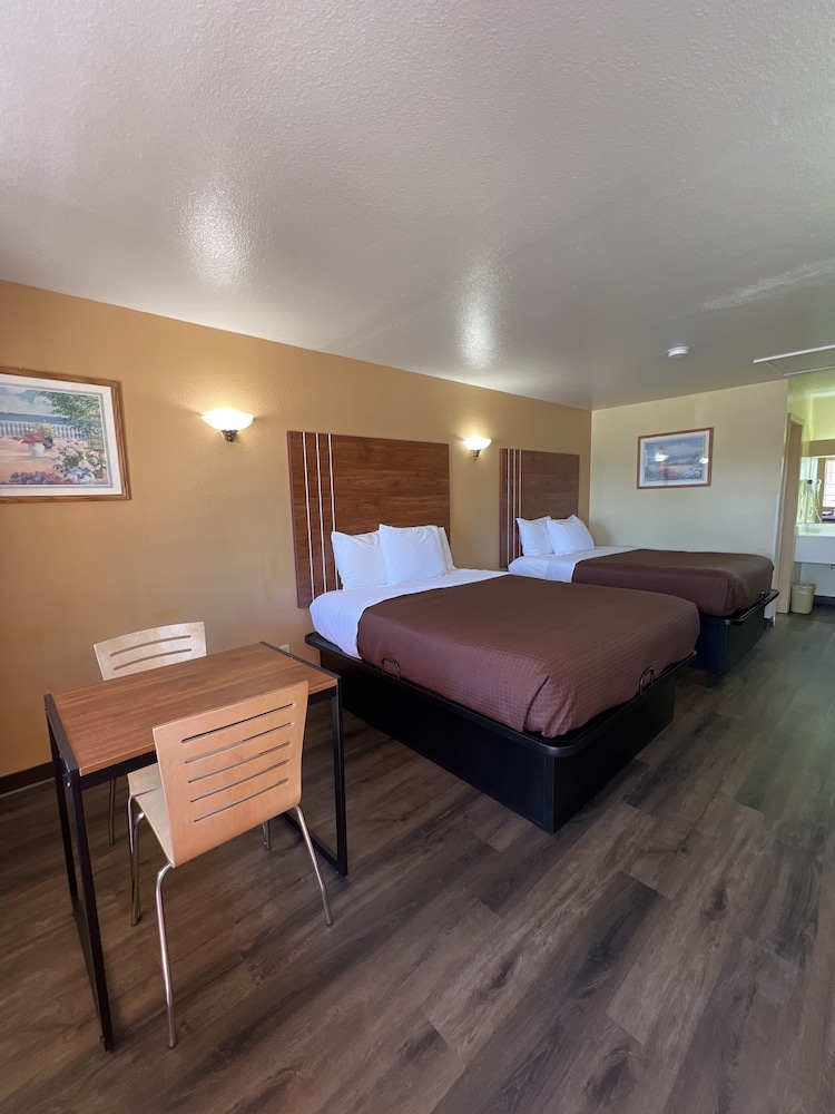 Executive Inn and Suites Lackland AFB 2/17