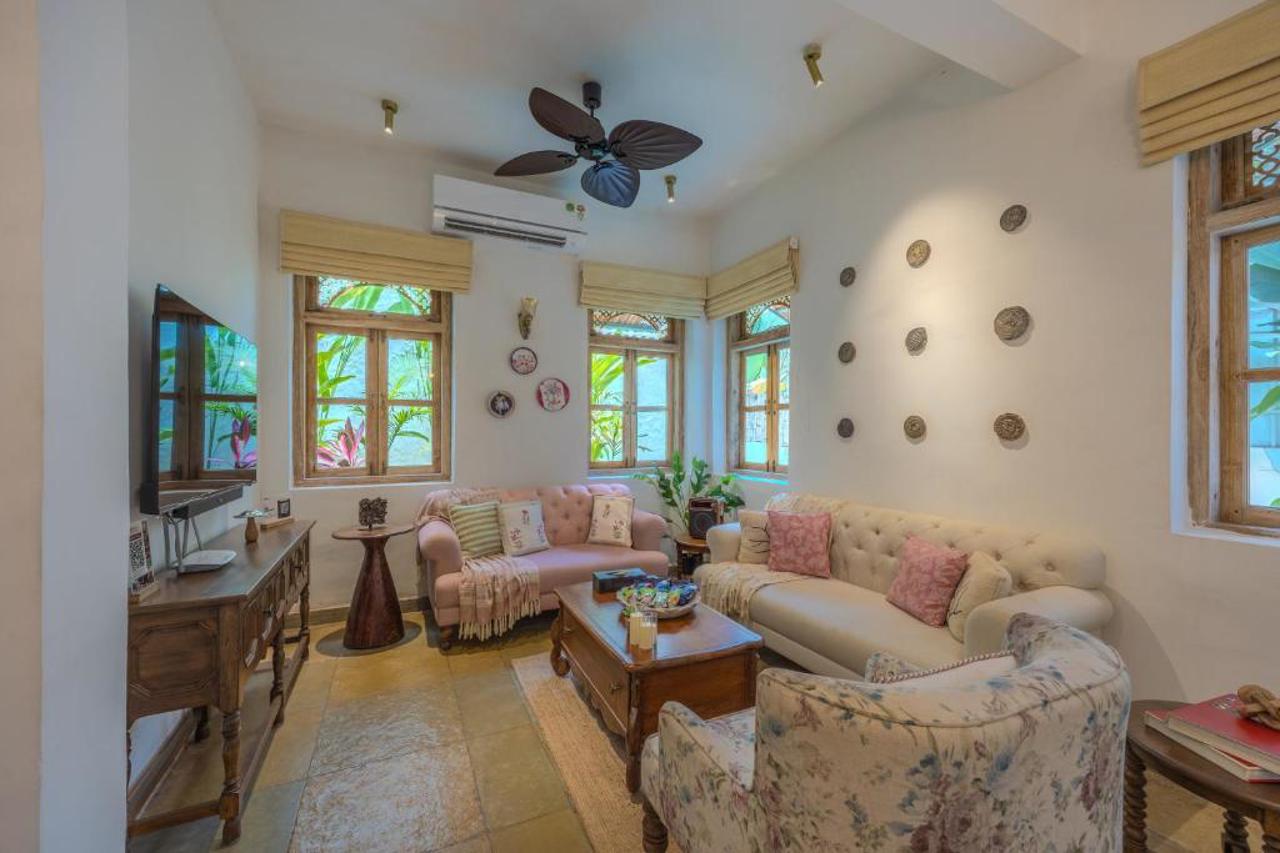 Amayah Vayu 6-BHK Indo-Portuguese Escape With Common Pool 19/27