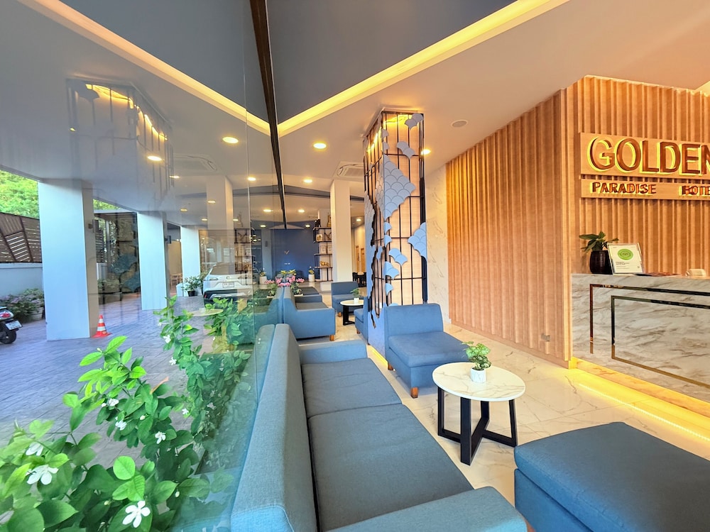 Golden Paradise Hotel 42/46