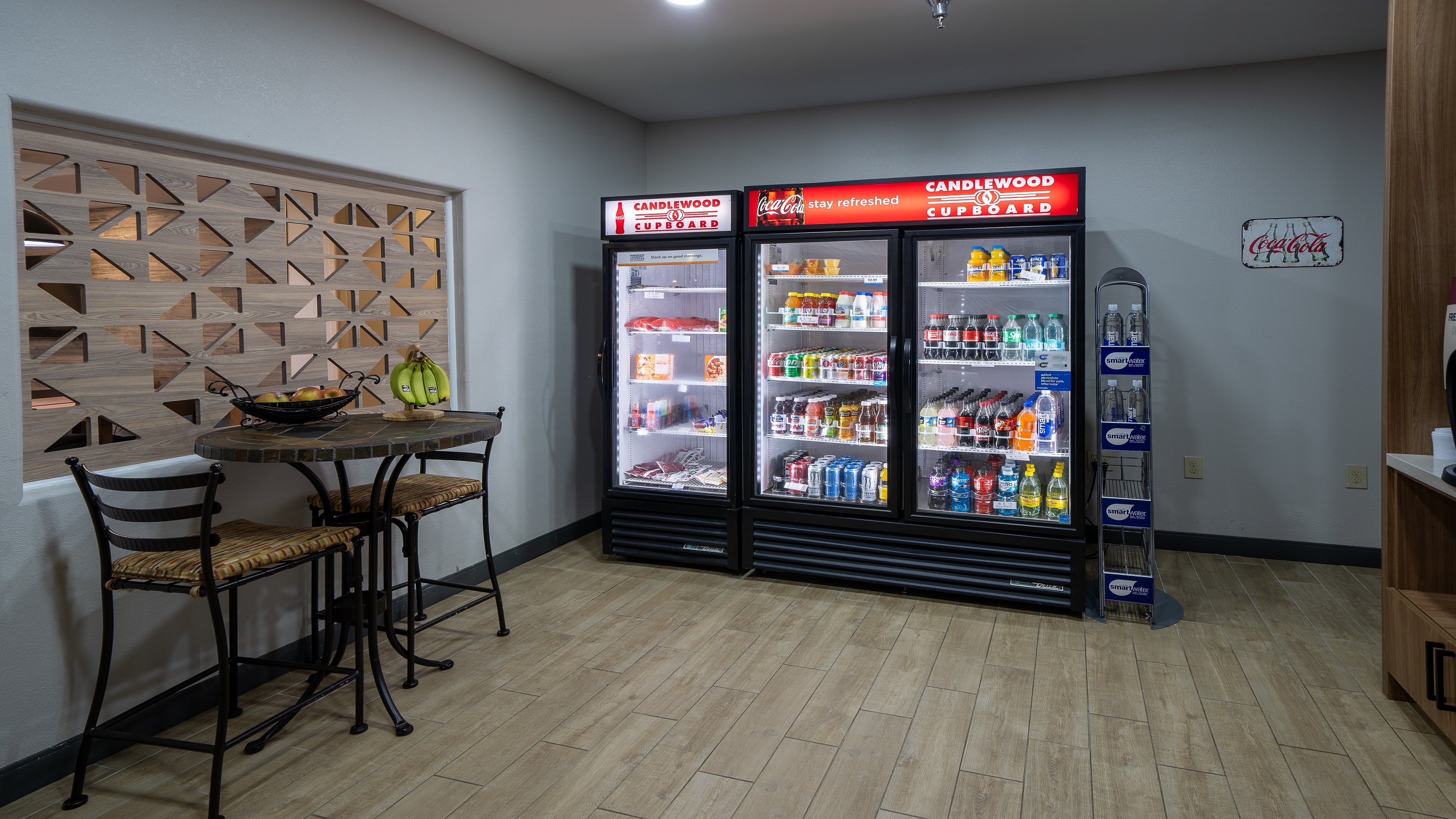CANDLEWOOD SUITES BAYTOWN 34/58