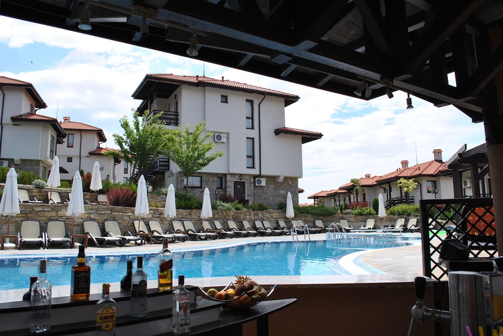 Villa On The Black Sea 35/38