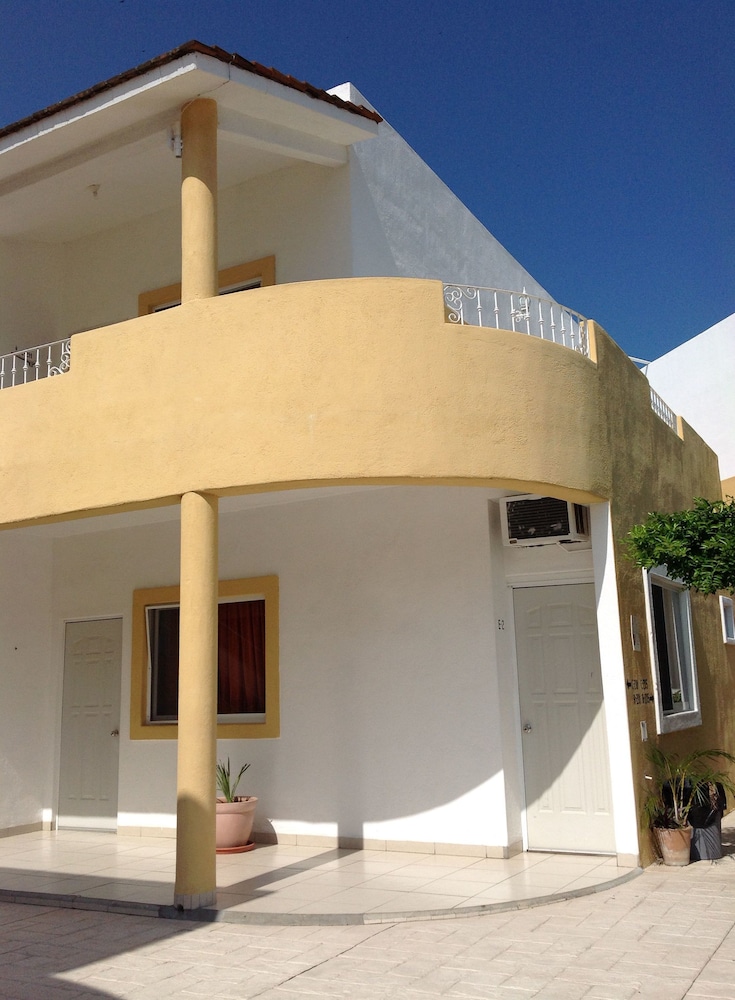 Condominios Jaroje 1/15
