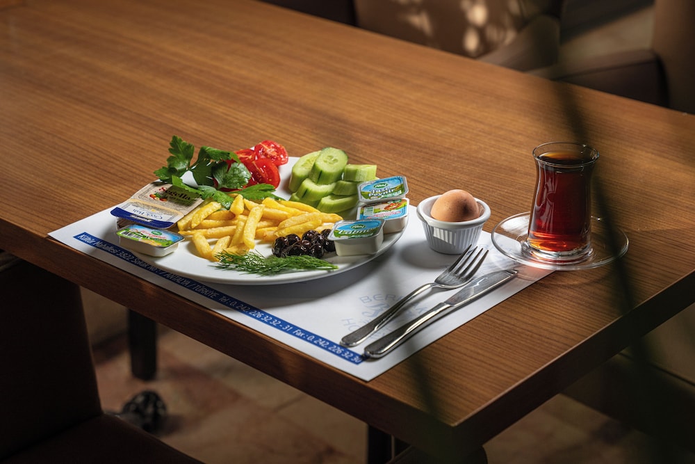 Berrak Su Hotel 37/50