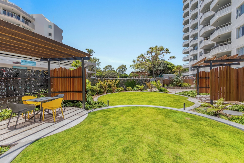 Newport Mooloolaba 60/76