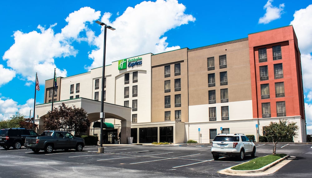 Holiday Inn Express Atlanta W(I-20)Douglasville 1/40