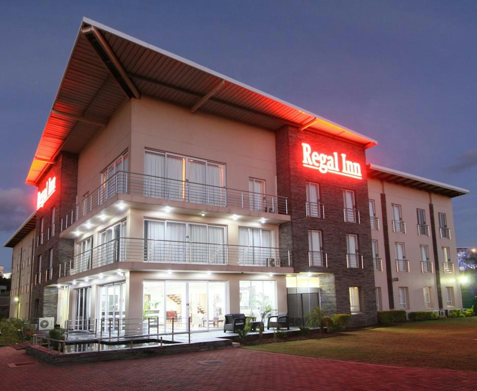 Regal Inn Ballito 2/15