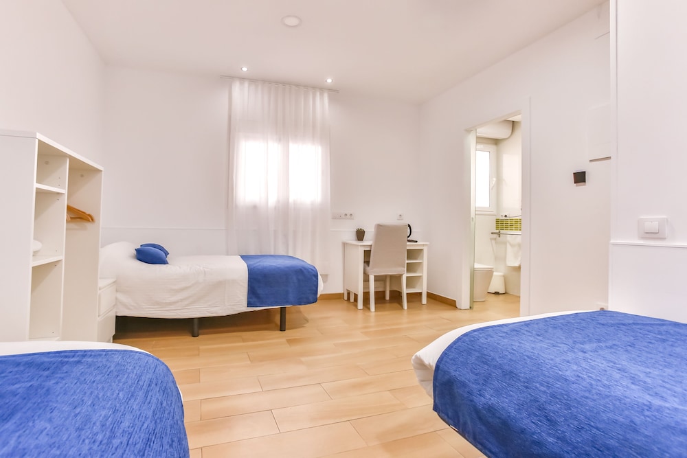 Laramond Barcelona Rooms 25/58