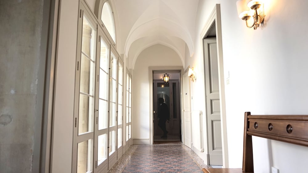 Palazzo Circolone 50/50