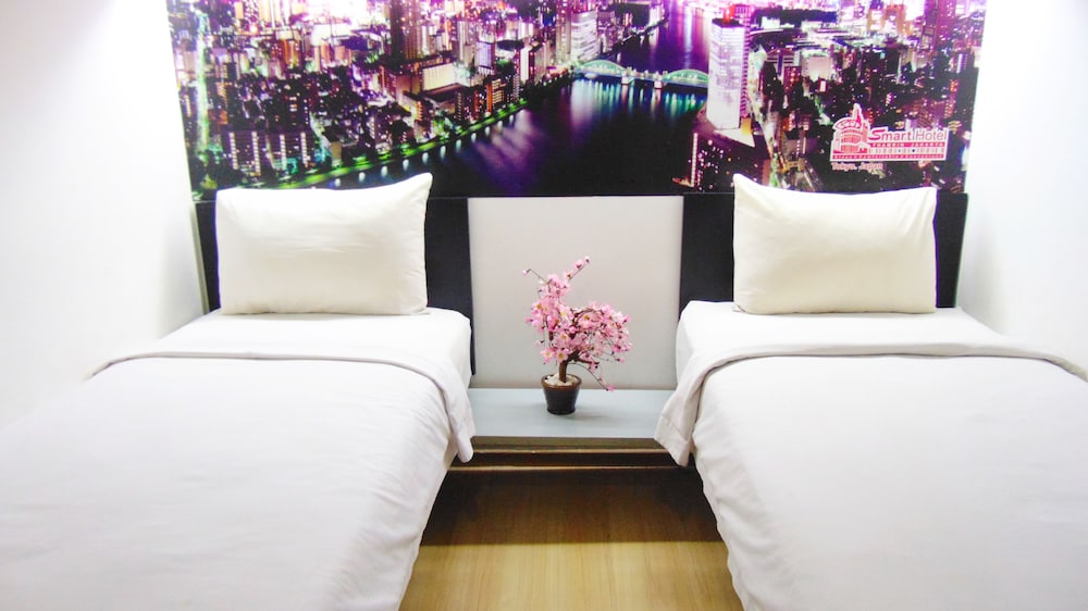 Smart Hotel Thamrin Jakarta 64/74