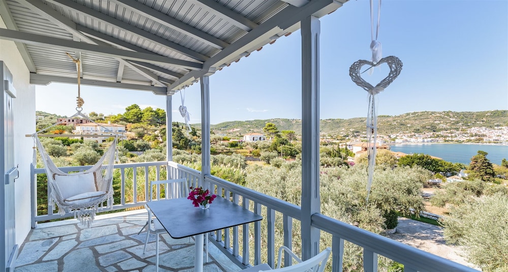 Evlalia Studios & Villas 29/50