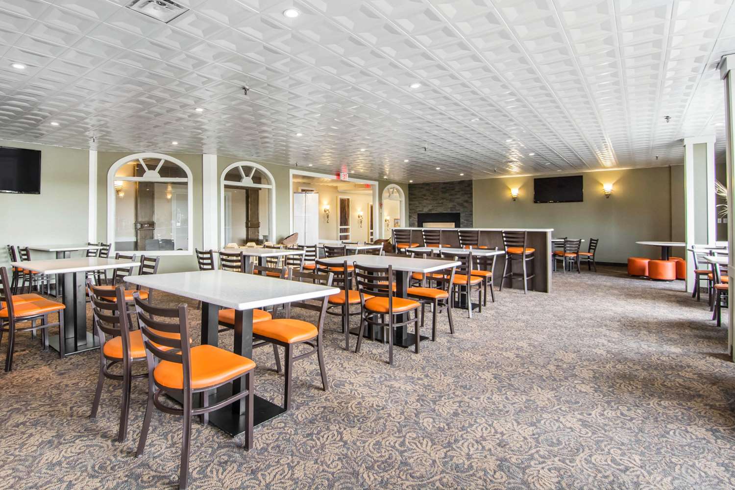 Quality Hotel Drumheller 32/40