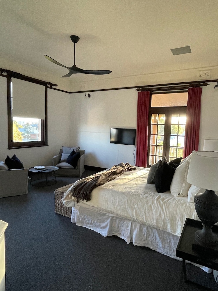 BALLINA MANOR BOUTIQUE HOTEL 20/55