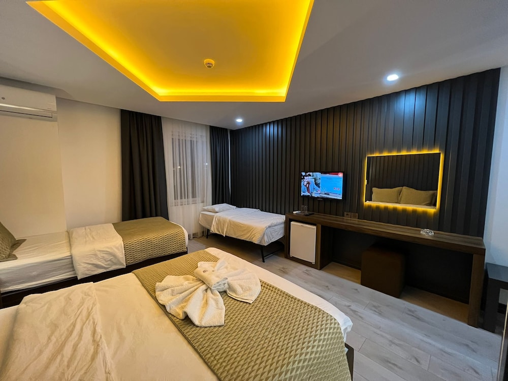 Grand Ezel Hotel 31/50