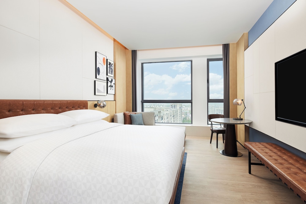 Four Points by Sheraton Shanghai International Tourism and Resorts Zone 13/50