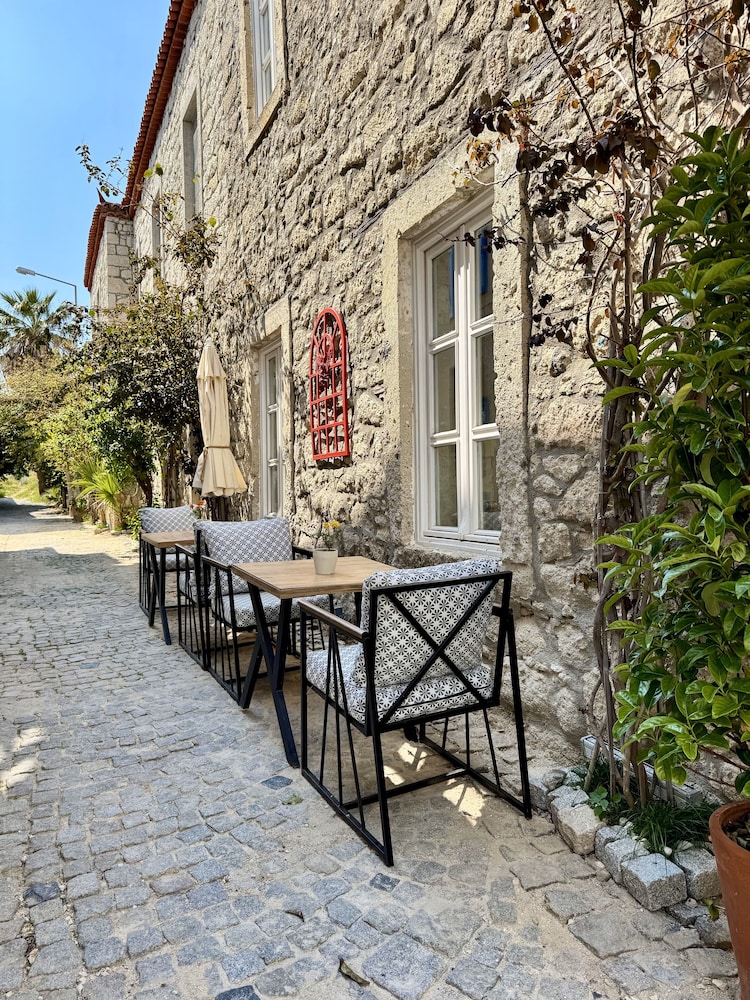 Sultys Alacati 34/50