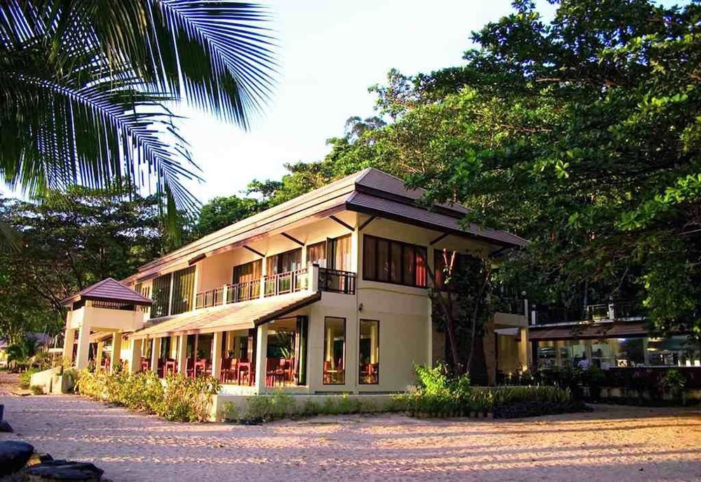 Siam Beach Resort 5/71