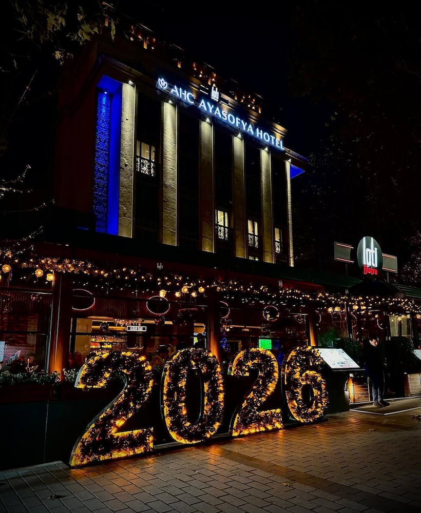 AHC Ayasofya Hotel (Special Class) 54/60