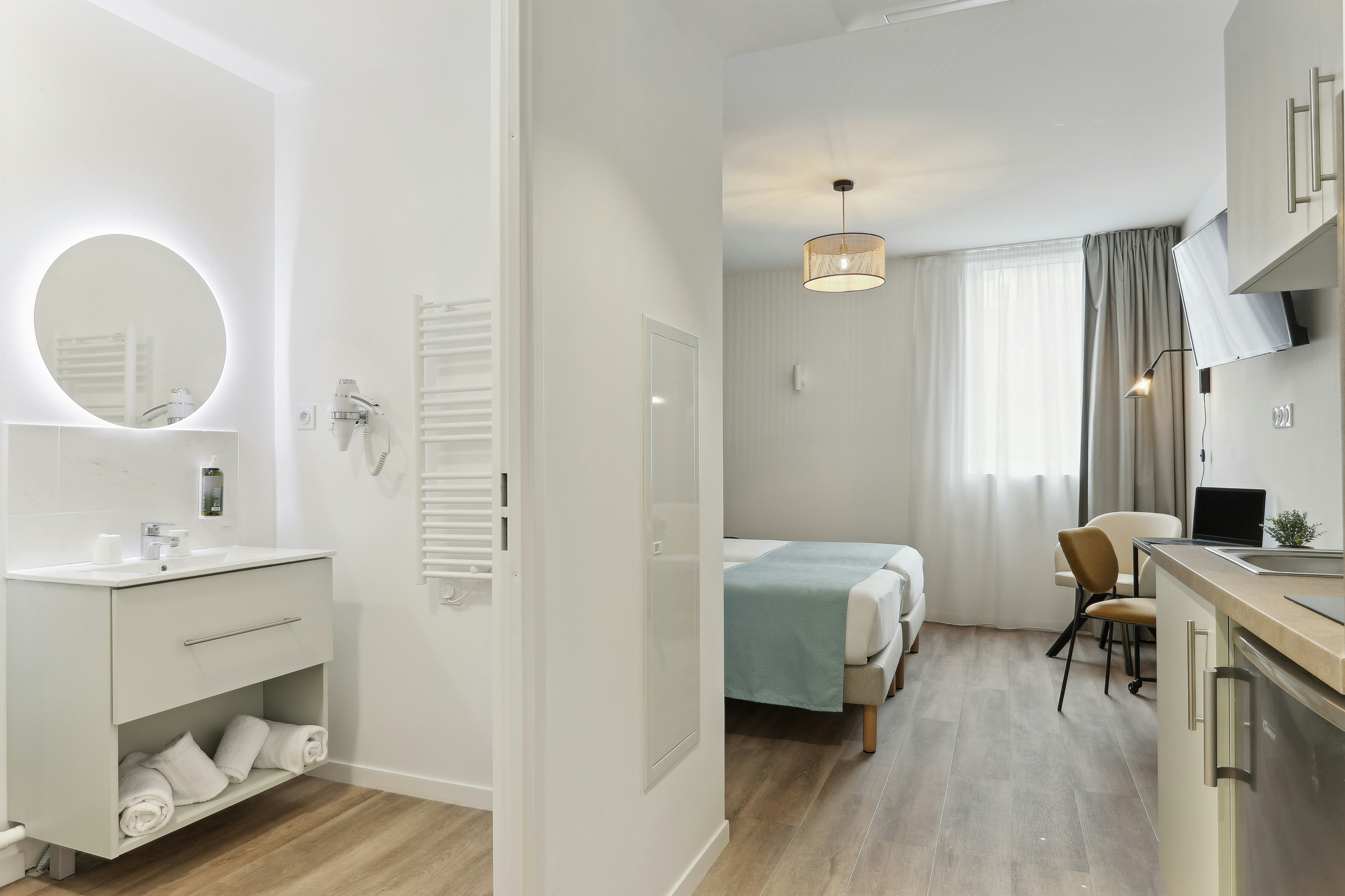 All Suites Appart Hotel Noisy-Le-Grand 38/40