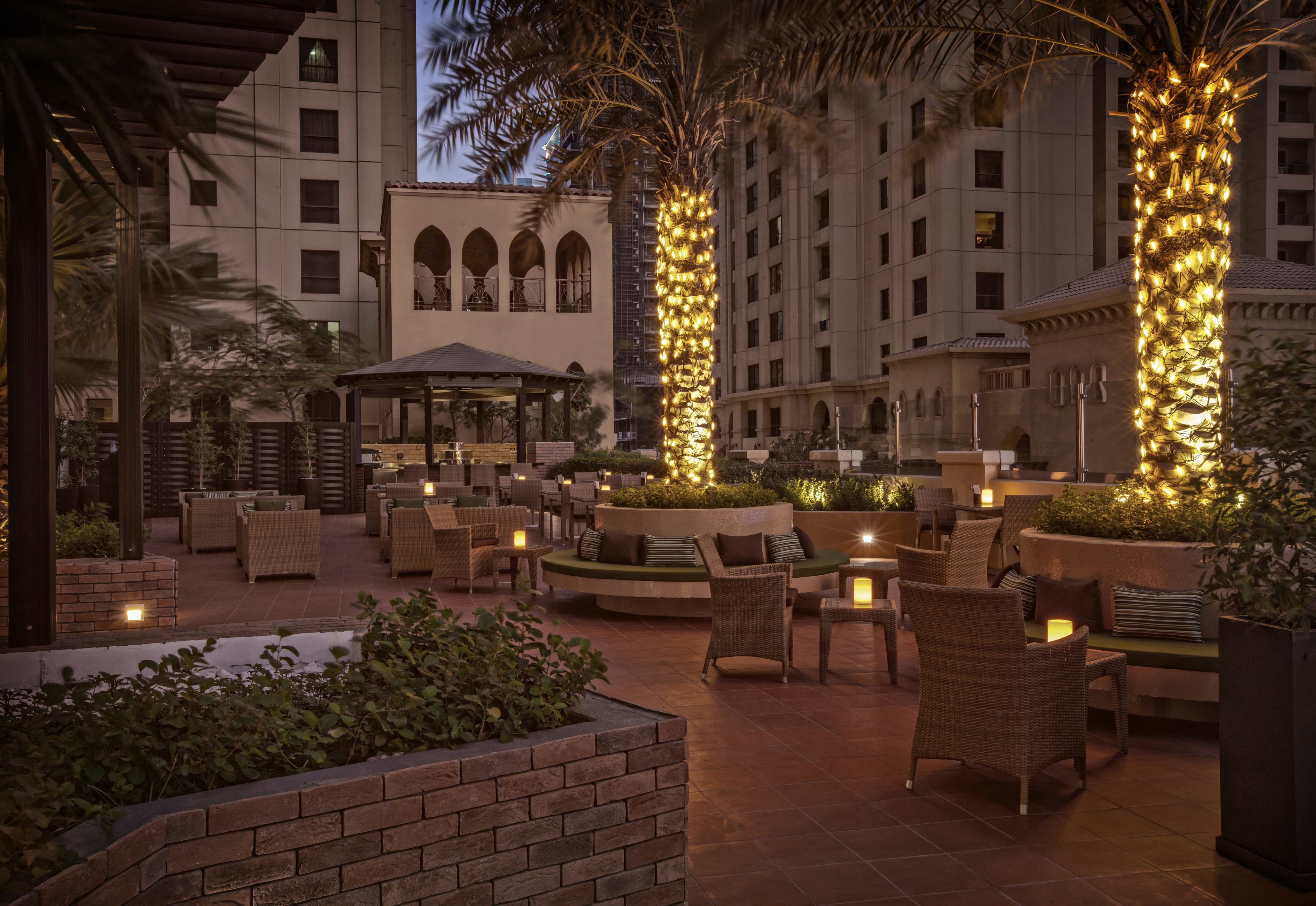 Amwaj Rotana Jumeirah Beach 48/50