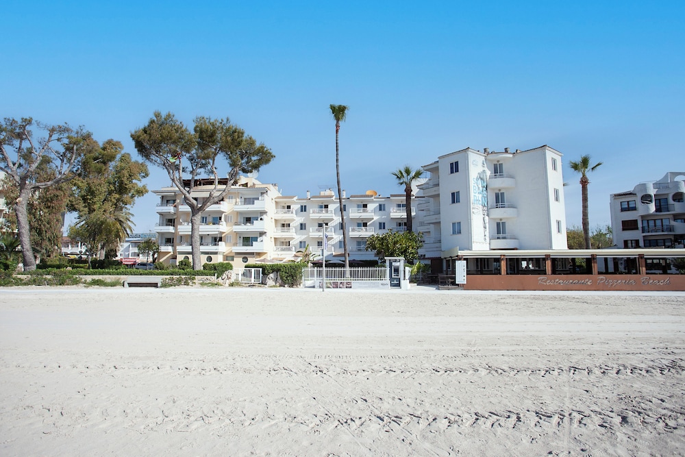 Sand Beach Apartments 17/26