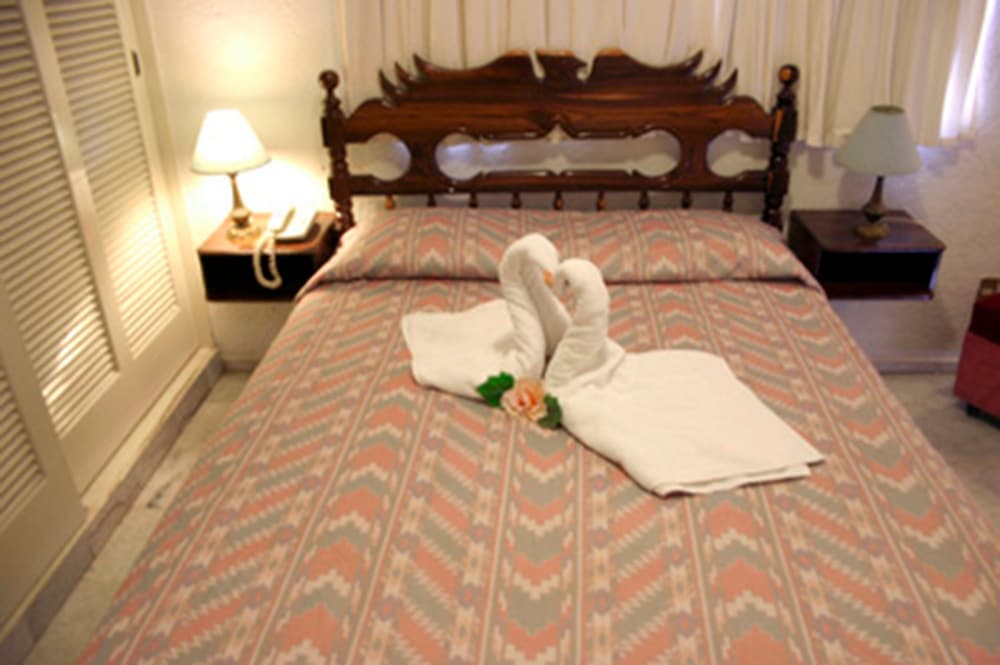 Hotel Suites Jazmin Acapulco 50/50