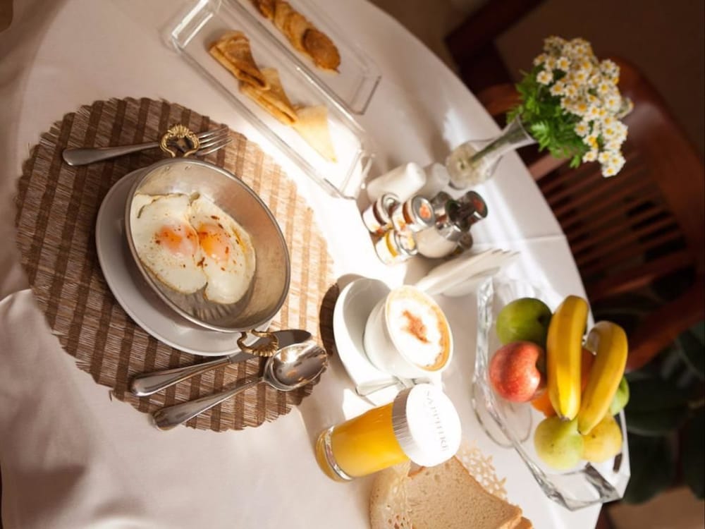 Sapphire Inn Hotel 30/37