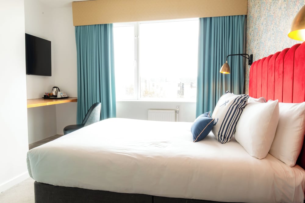 Queens Hotel & Spa Bournemouth 10/50
