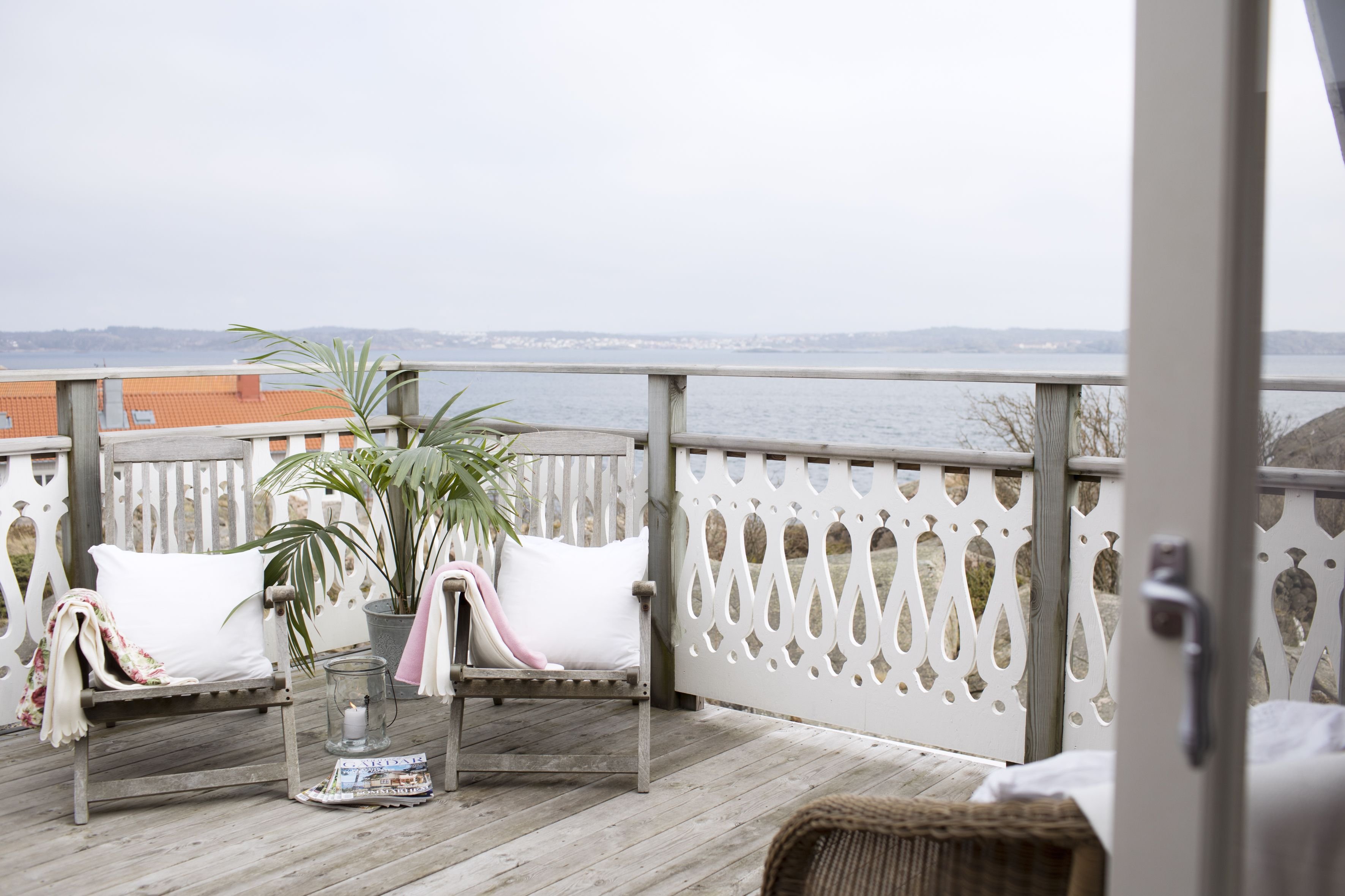Strandflickornas Havshotell 2/17