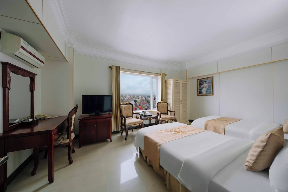 Classic Hoang Long Hotel 21/65