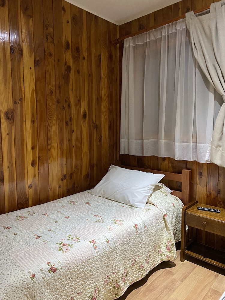 Tower, Standard, Single, Single Bed