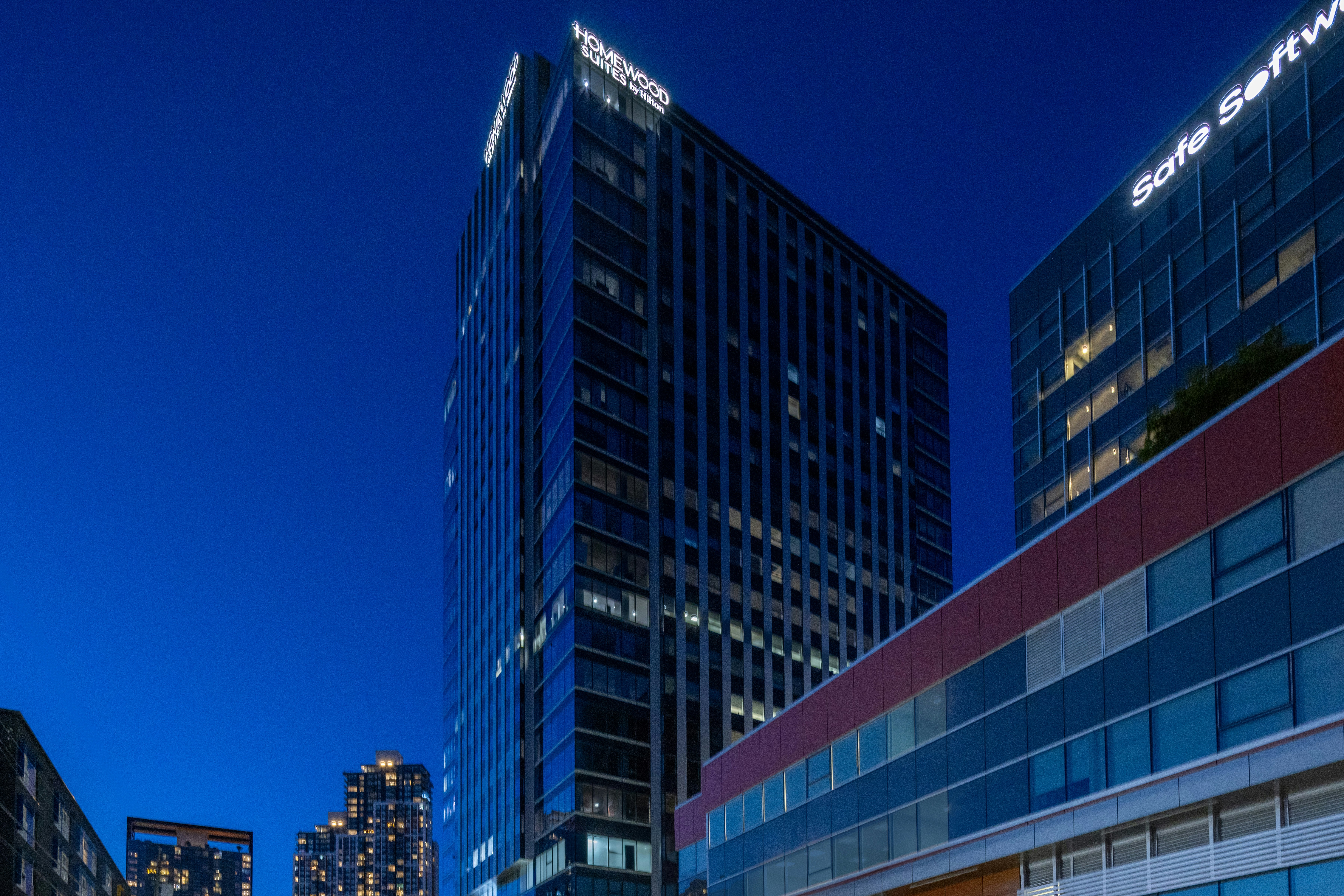 Homewood Suites by Hilton Surrey 2/30