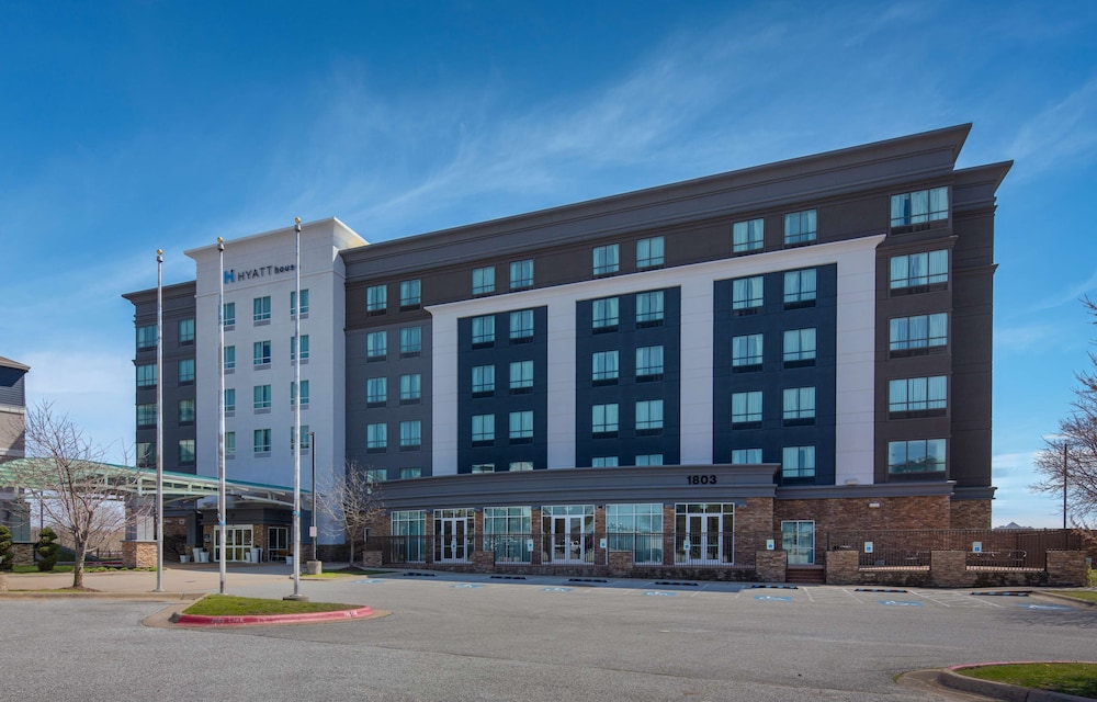 Hyatt House Bentonville / Rogers 43/44