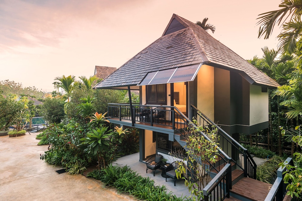 Loy Chalet 2/36