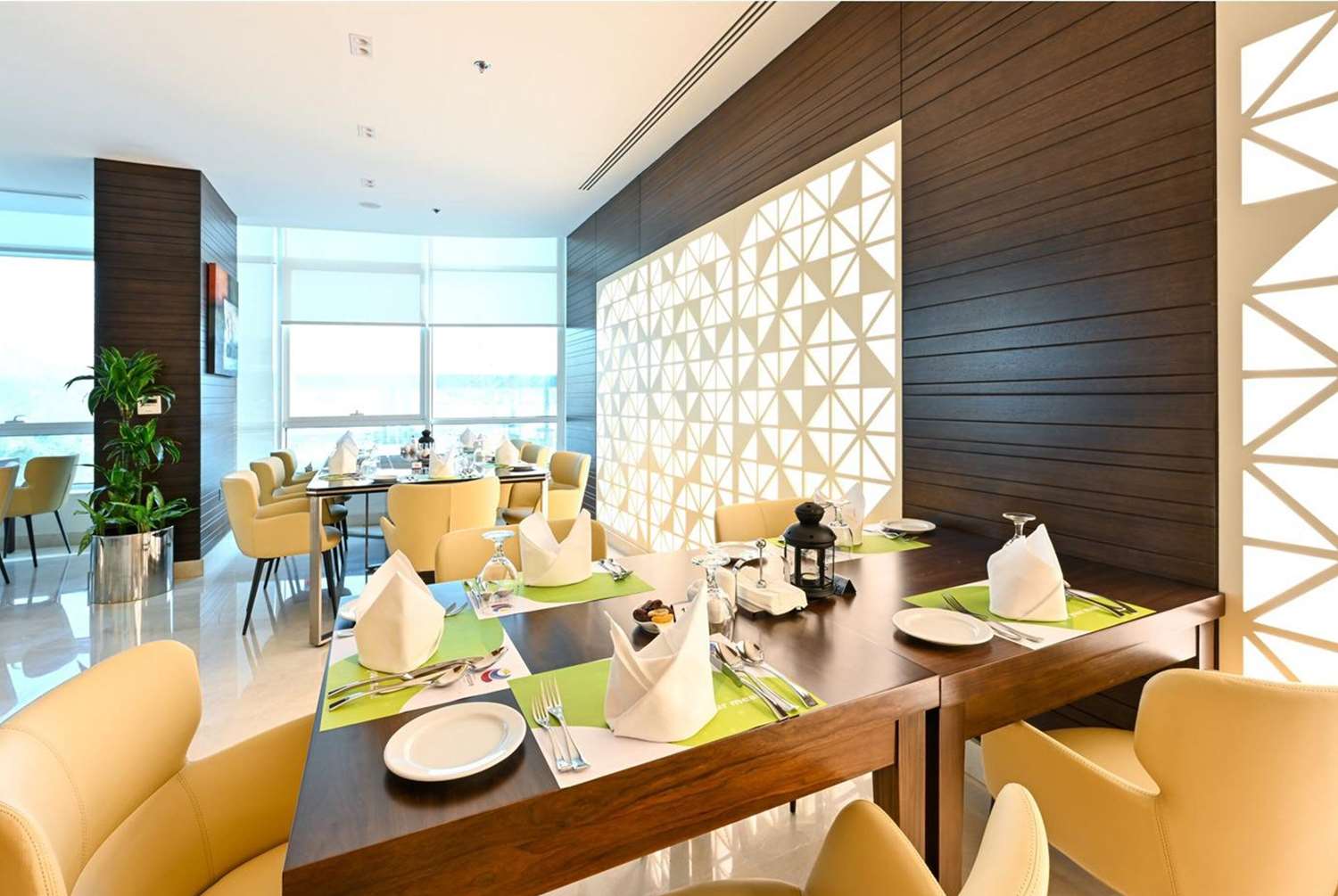 Ramada Encore Hotel by Wyndham Doha 25/28