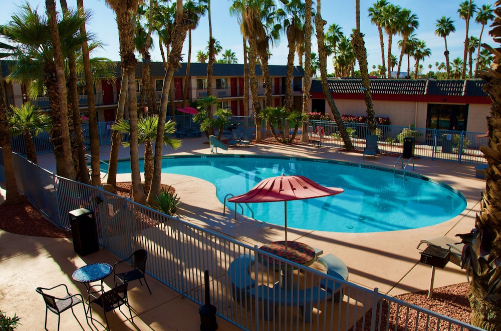 Ramada by Wyndham Yuma 22/36