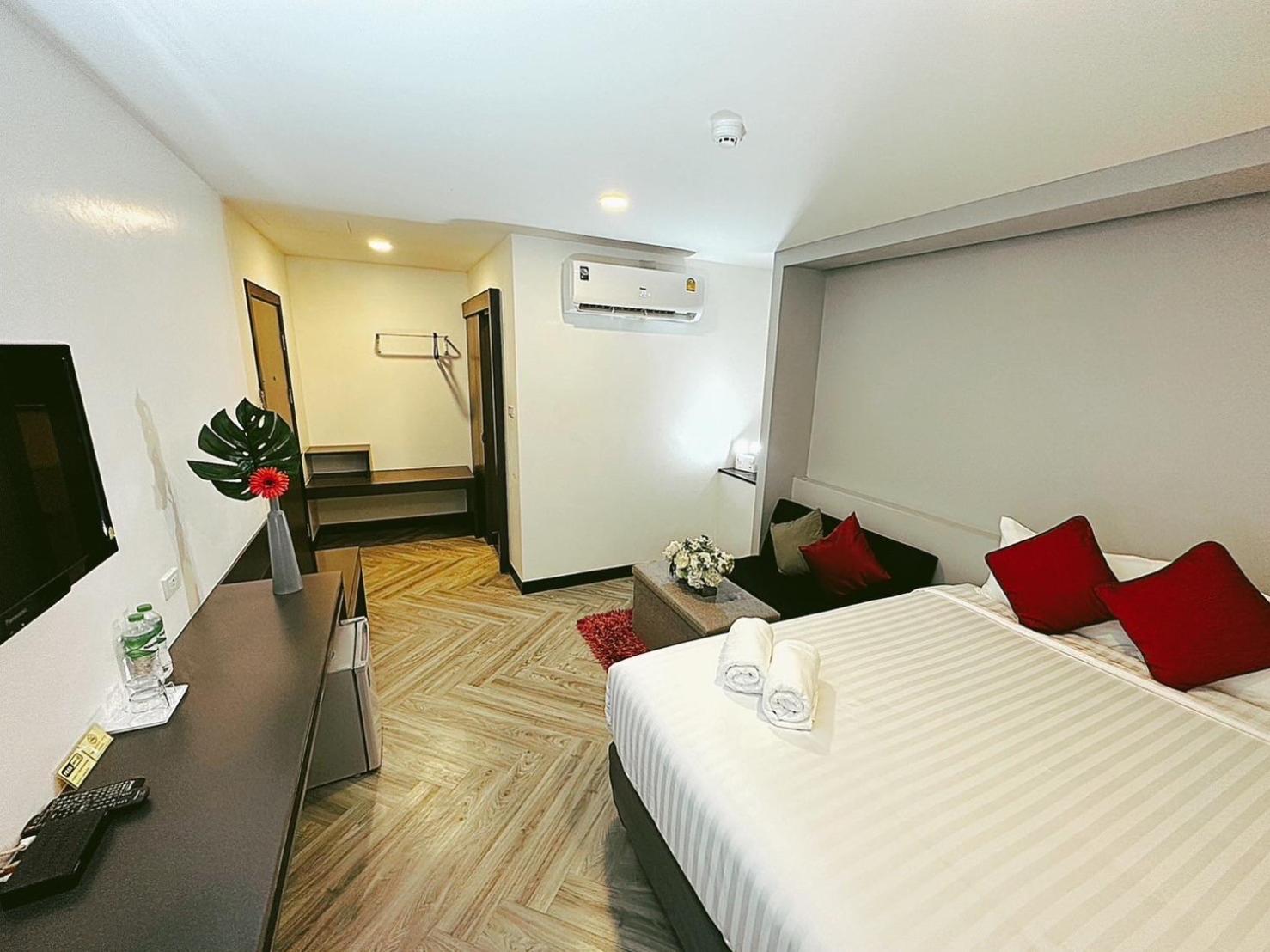 14 Sathorn Hotel 20/42