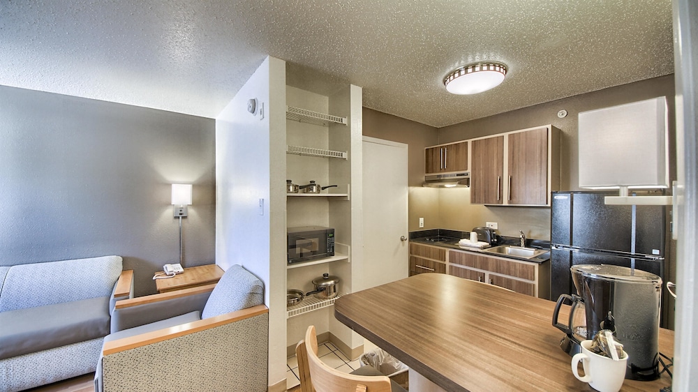 Studio 6 Extended Stay - San Antonio, TX - Six Flags 35/58