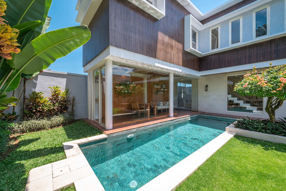 Villa Nestor 32/41