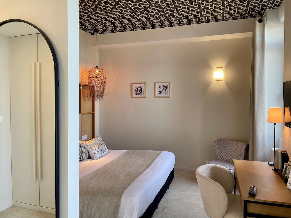 Hotel Les Costans the Originals Relais 11/50