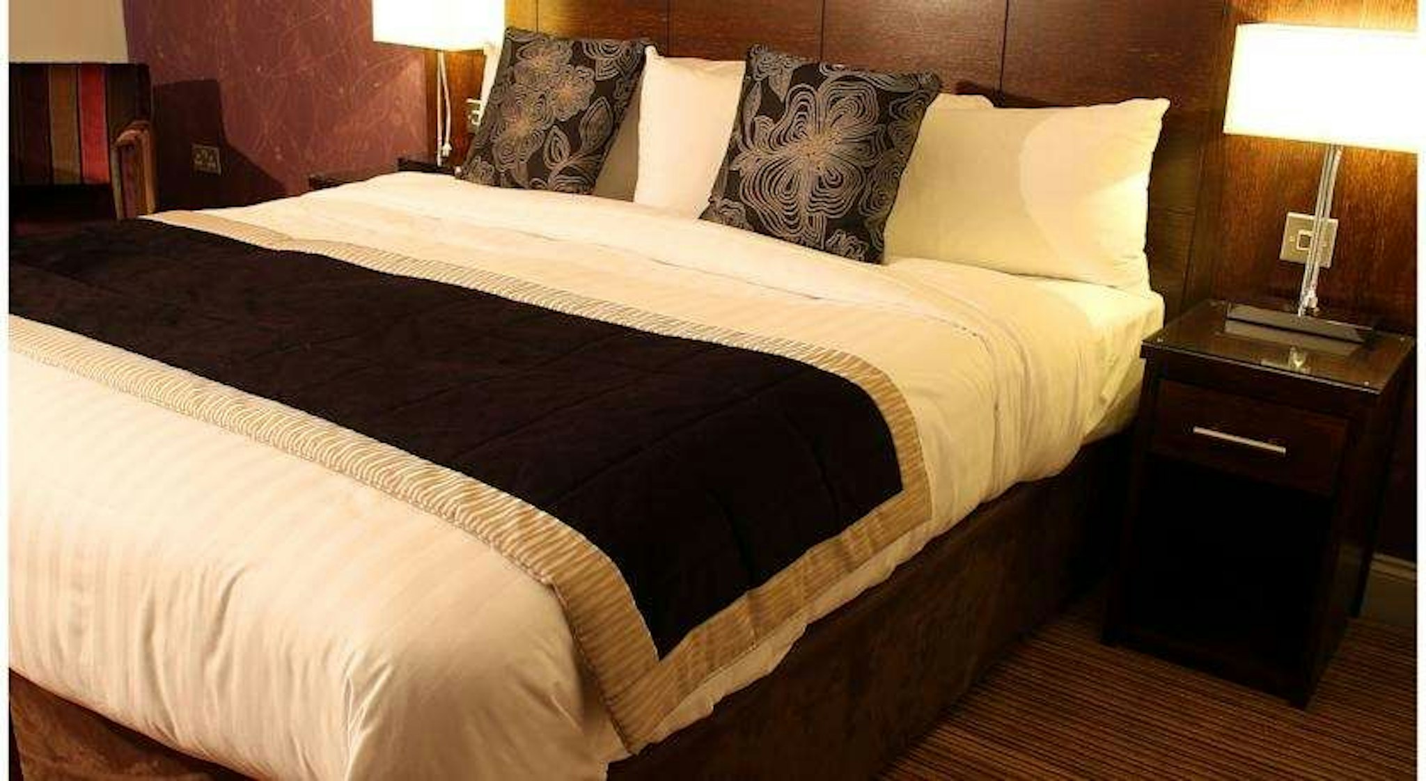 Blanco's Hotel 10/16
