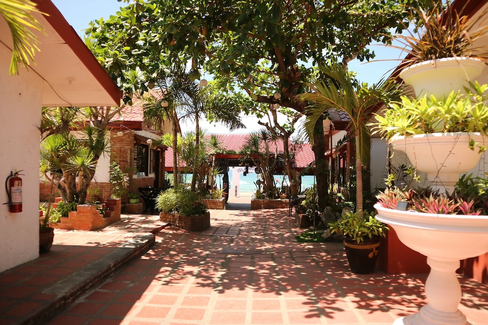 Isla Bonita Beach Resort 61/67