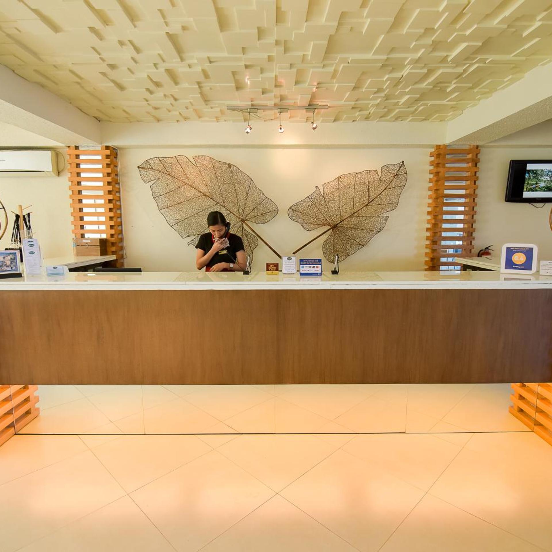 Hotel Tavern Surigao 7/57