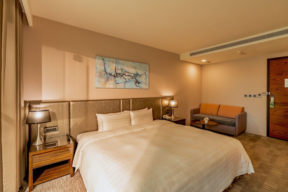 The Loft Hotel 31/75