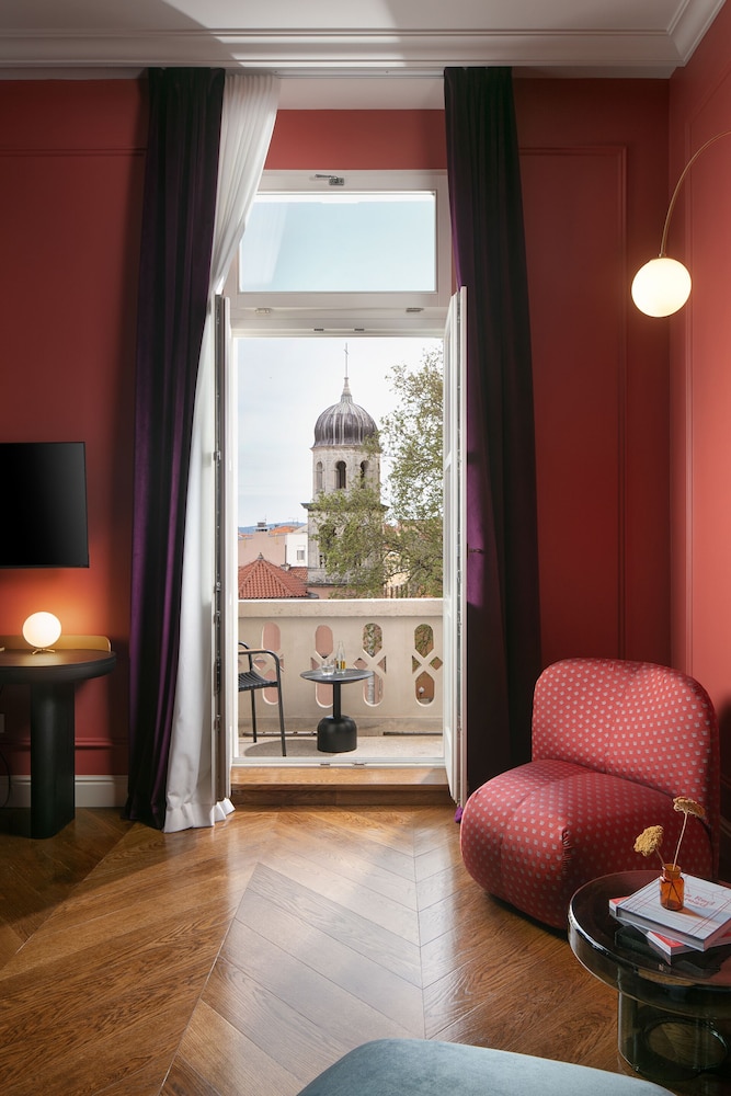 Almayer Art & Heritage Hotel And Dépendance 42/76