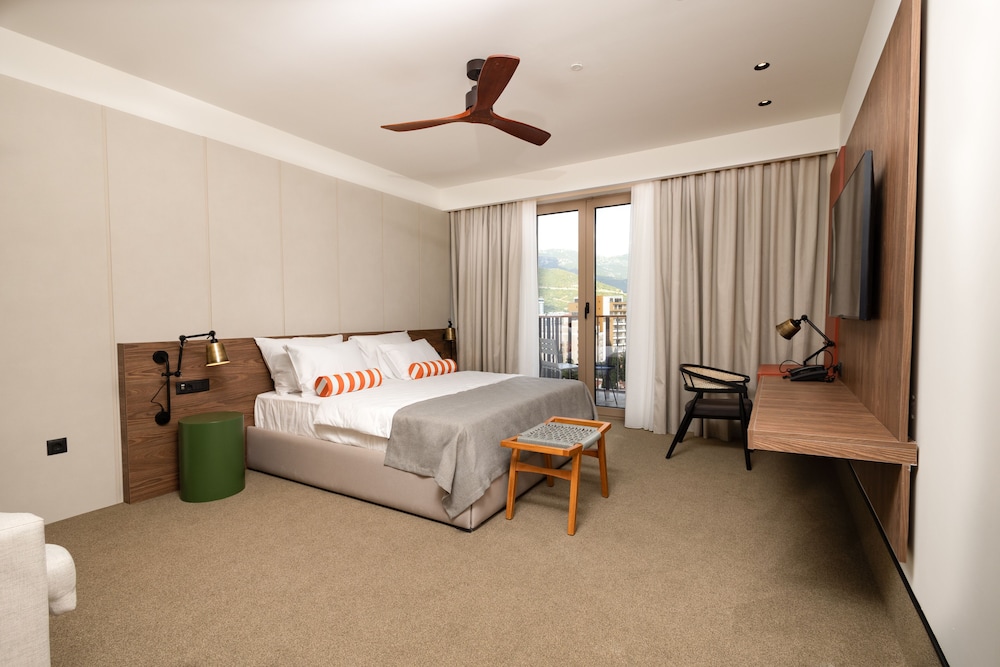 Infinity Hotel & More 23/49
