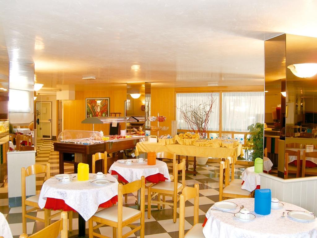 Hotel Capri Jesolo 23/30