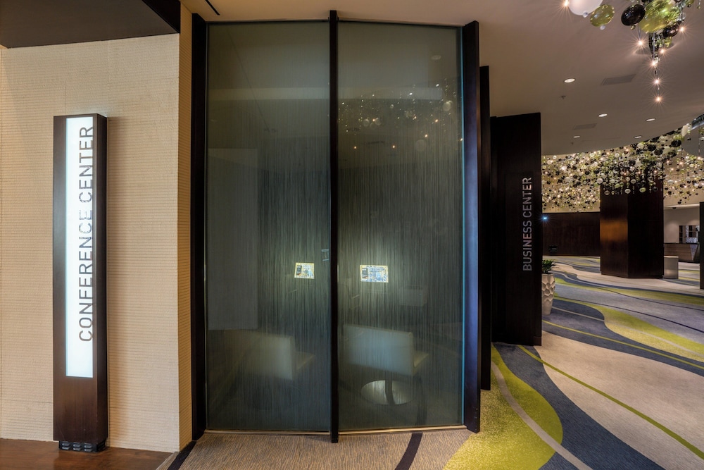 Vdara Hotel and Spa 40/76