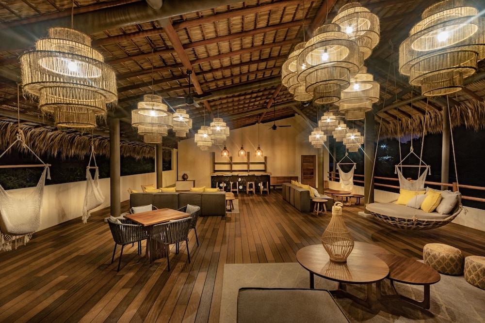 Hotel Casa Bocana 39/50