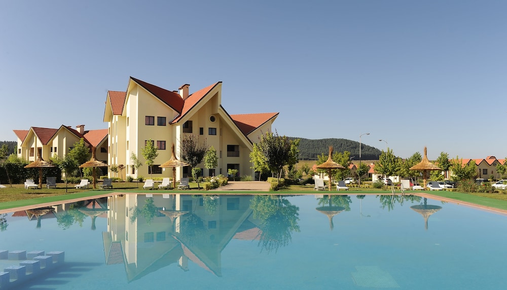 FARAH INN IFRANE 3/69